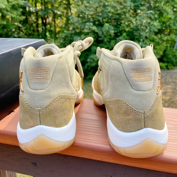 Jordan 11 Retro “Olive” - Picture 3 of 11